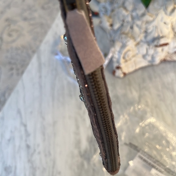 NWT Anthropologie Beaded Velveteen U Pouch Evening Bag - Picture 4 of 5